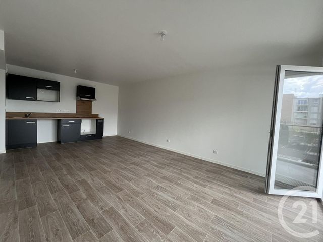 Appartement F3 à louer - 3 pièces - 65,77 m2 - Luisant - 28 - CENTRE