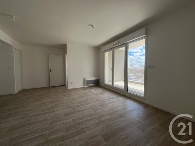 Appartement F3 à louer - 3 pièces - 60,77 m2 - Luisant - 28 - CENTRE