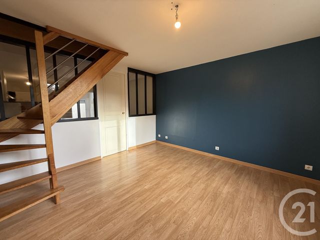 Maison &agrave; louer - 3 pi&egrave;ces - 73,48 m2 - Chartres - 28 - CENTRE