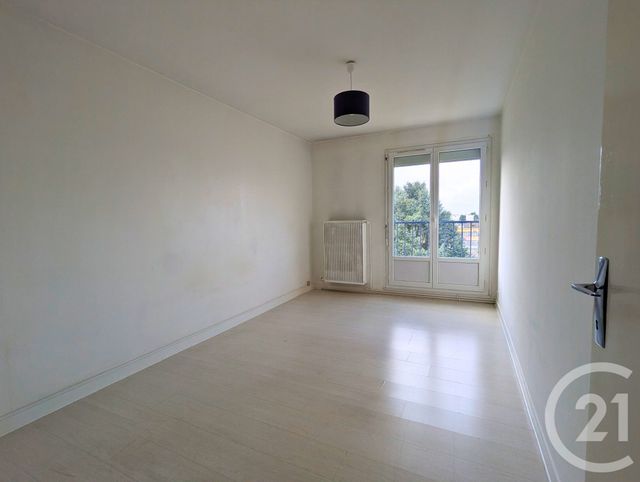 Appartement F3 à vendre - 3 pièces - 67,06 m2 - Chartres - 28 - CENTRE