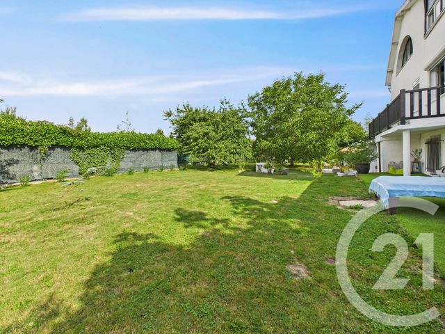 Maison à vendre - 8 pièces - 286 m2 - Chartres - 28 - CENTRE