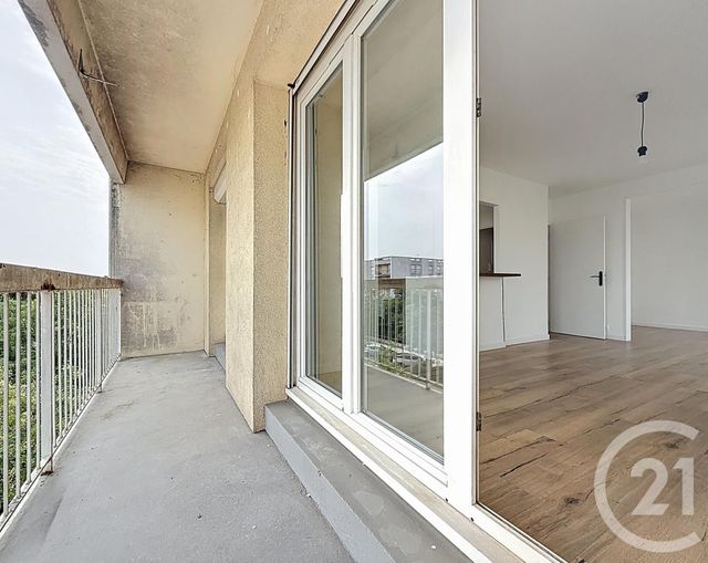 Appartement T5 à vendre - 5 pièces - 93,73 m2 - Chartres - 28 - CENTRE