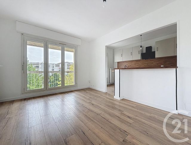 Appartement T5 à vendre - 5 pièces - 93,73 m2 - Chartres - 28 - CENTRE