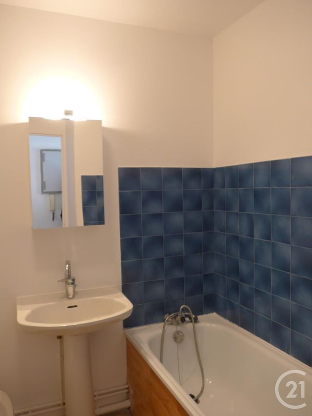 Appartement F1 à vendre - 1 pièce - 38,22 m2 - Chartres - 28 - CENTRE