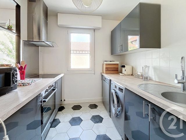 Appartement F2 à vendre - 2 pièces - 43,53 m2 - Chartres - 28 - CENTRE