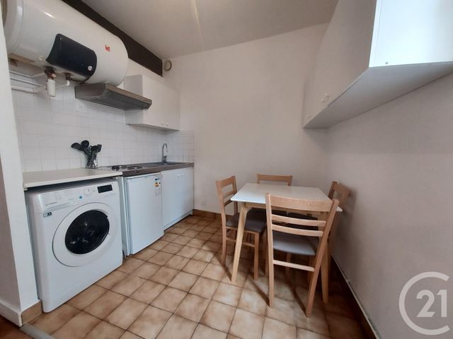 Appartement F1 &agrave; louer - 1 pi&egrave;ce - 17,08 m2 - Chartres - 28 - CENTRE