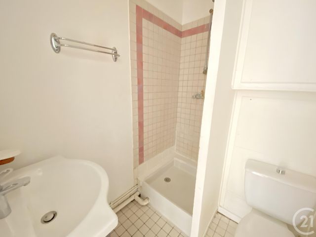Appartement F1 &agrave; louer - 1 pi&egrave;ce - 17,08 m2 - Chartres - 28 - CENTRE