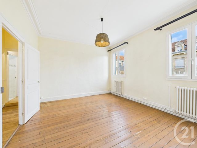 Appartement F5 &agrave; vendre - 5 pi&egrave;ces - 85 m2 - Chartres - 28 - CENTRE