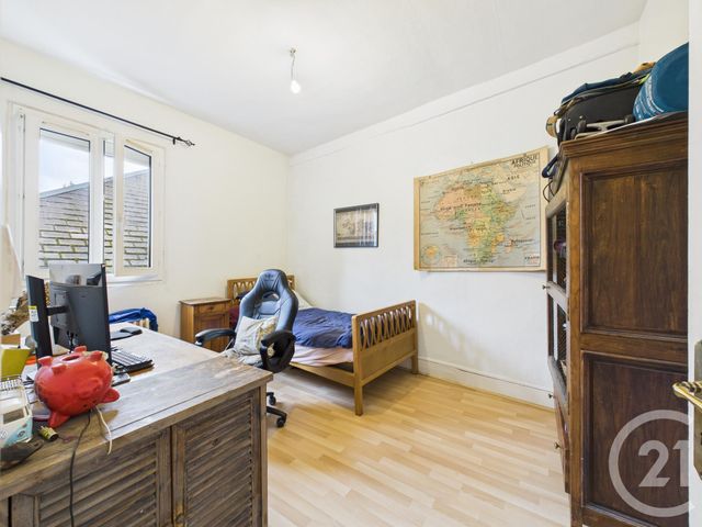 Appartement F3 bis à vendre - 5 pièces - 85 m2 - Chartres - 28 - CENTRE