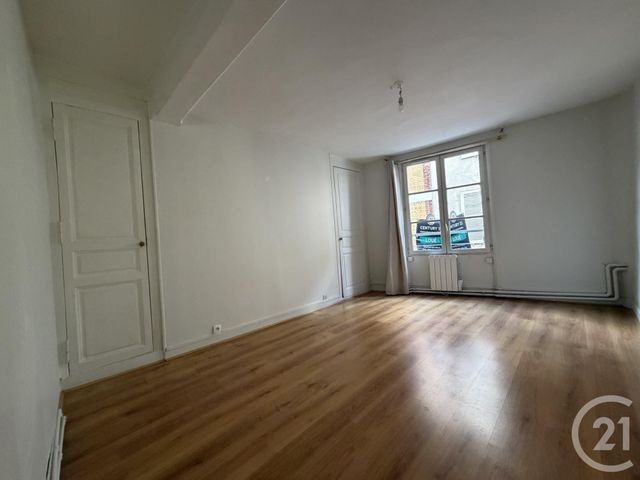 Appartement F4 &agrave; louer - 4 pi&egrave;ces - 112,16 m2 - Chartres - 28 - CENTRE