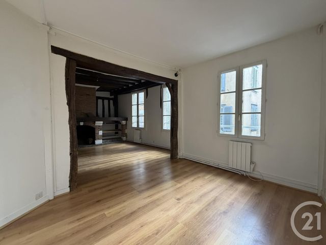 Appartement F4 &agrave; louer - 4 pi&egrave;ces - 112,16 m2 - Chartres - 28 - CENTRE