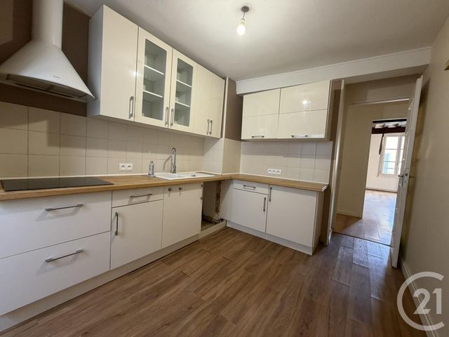 Appartement F4 &agrave; louer - 4 pi&egrave;ces - 112,16 m2 - Chartres - 28 - CENTRE