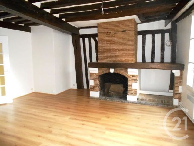 Appartement F4 &agrave; louer - 4 pi&egrave;ces - 112,16 m2 - Chartres - 28 - CENTRE