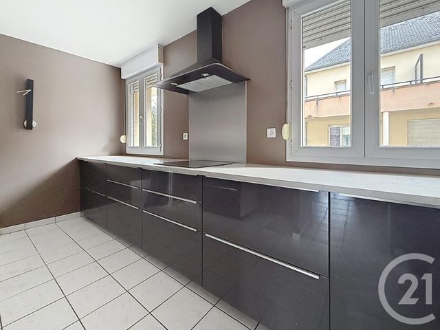Afficher la photo en grand Appartement F5 à vendre - 5 pièces - 97 m2 - Chartres - 28 - CENTRE