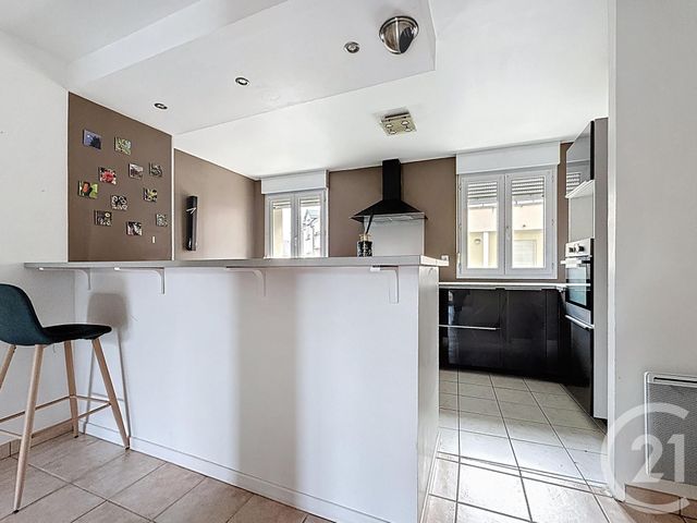 Afficher la photo en grand Appartement F5 à vendre - 5 pièces - 97 m2 - Chartres - 28 - CENTRE