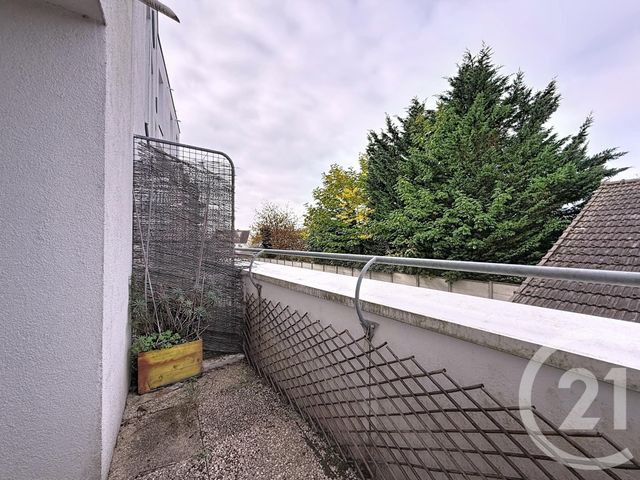 Afficher la photo en grand Appartement F5 à vendre - 5 pièces - 97 m2 - Chartres - 28 - CENTRE
