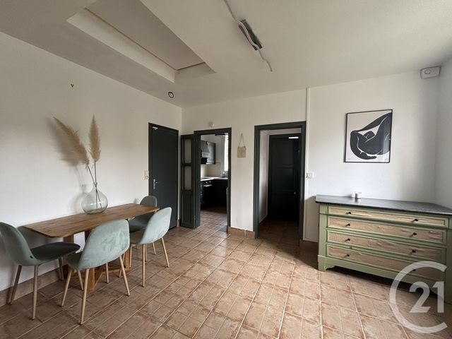 Maison &agrave; louer - 2 pi&egrave;ces - 62 m2 - Chartres - 28 - CENTRE