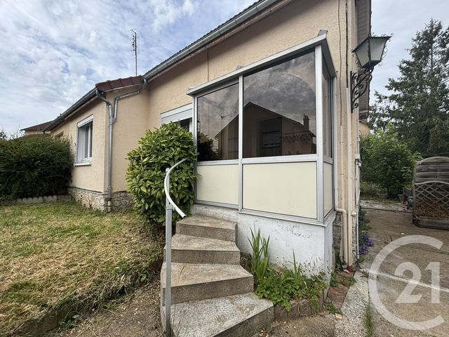 Maison &agrave; louer - 2 pi&egrave;ces - 62 m2 - Chartres - 28 - CENTRE