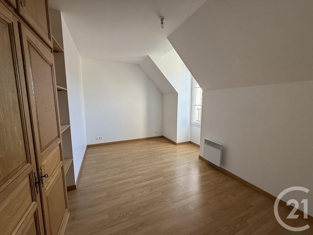 Maison &agrave; louer - 4 pi&egrave;ces - 93,19 m2 - Chartres - 28 - CENTRE