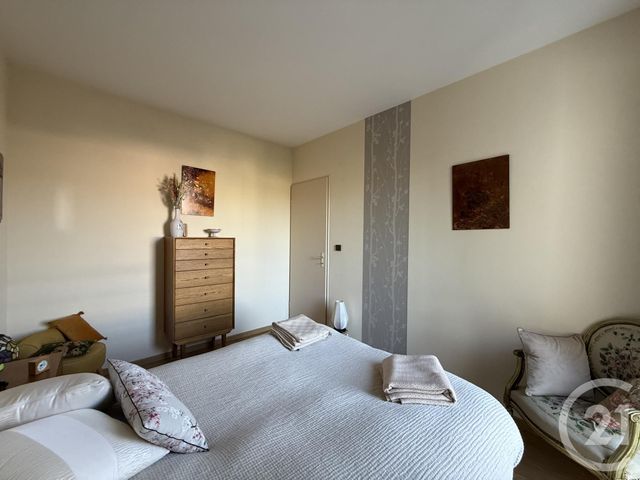 Appartement T4 à louer - 5 pièces - 87,52 m2 - Chartres - 28 - CENTRE