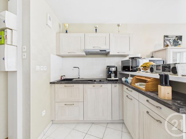 Appartement Studio à vendre - 1 pièce - 33,99 m2 - Luce - 28 - CENTRE