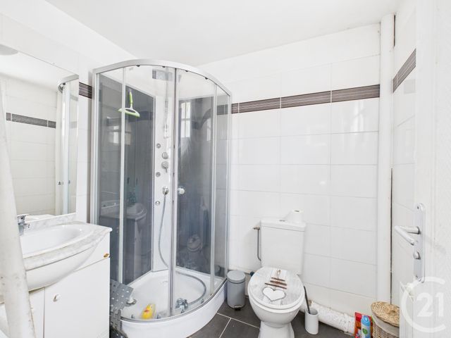 Appartement F1 à vendre - 1 pièce - 28,11 m2 - Chartres - 28 - CENTRE