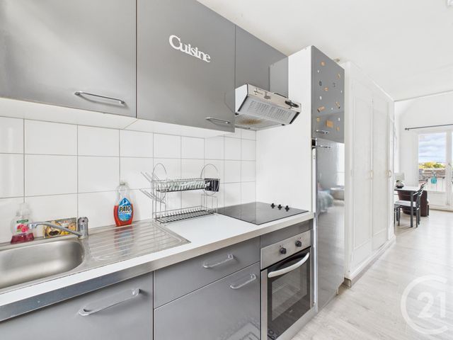 Appartement F1 à vendre - 1 pièce - 28,11 m2 - Chartres - 28 - CENTRE