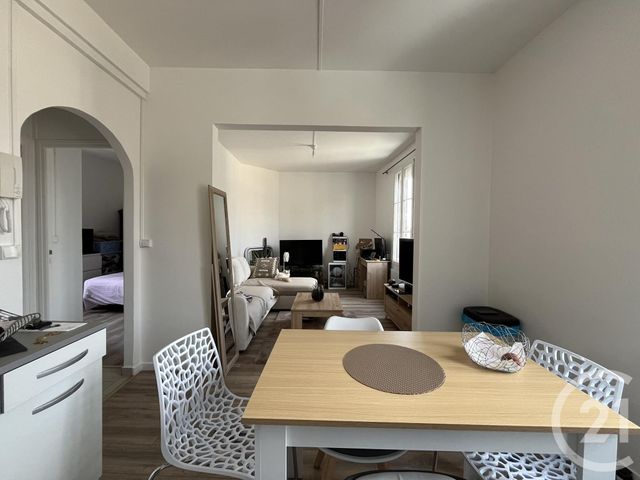 Afficher la photo en grand Immeuble à vendre - 120,87 m2 - Chartres - 28 - CENTRE