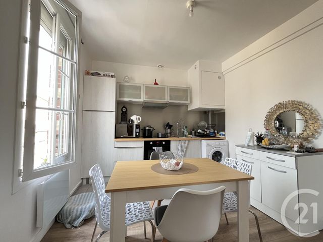 Afficher la photo en grand Immeuble à vendre - 120,87 m2 - Chartres - 28 - CENTRE