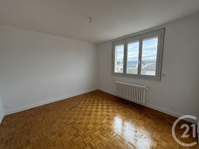 Maison &agrave; louer - 4 pi&egrave;ces - 82,50 m2 - Leves - 28 - CENTRE