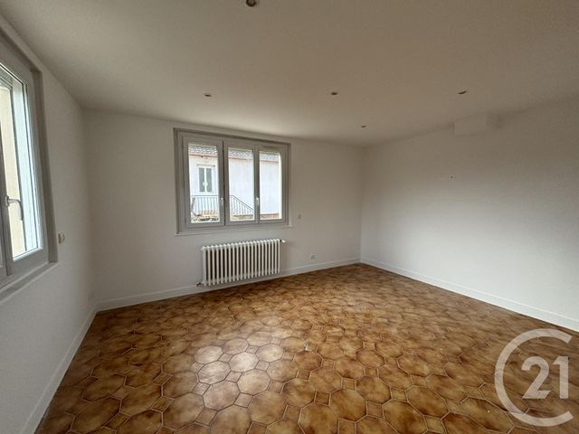 Maison &agrave; louer - 4 pi&egrave;ces - 82,50 m2 - Leves - 28 - CENTRE