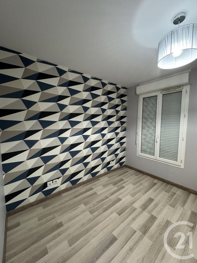 Appartement T3 à louer - 3 pièces - 58,52 m2 - Leves - 28 - CENTRE