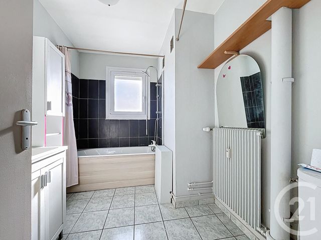 Appartement F1 à vendre - 1 pièce - 29,54 m2 - Chartres - 28 - CENTRE