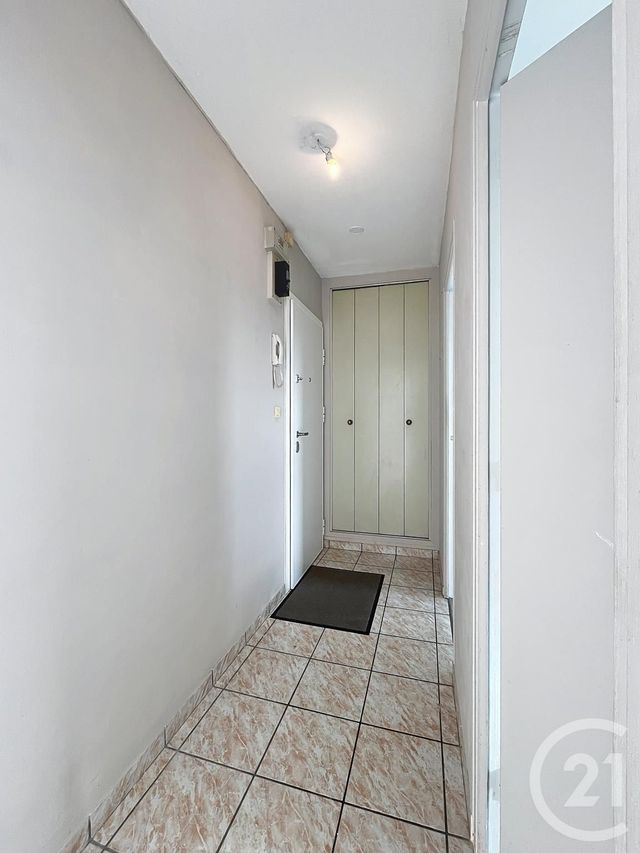 Appartement F1 à vendre - 1 pièce - 29,54 m2 - Chartres - 28 - CENTRE