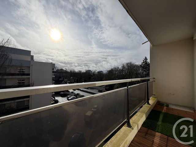 Appartement &agrave; louer - 2 pi&egrave;ces - 57,41 m2 - Chartres - 28 - CENTRE