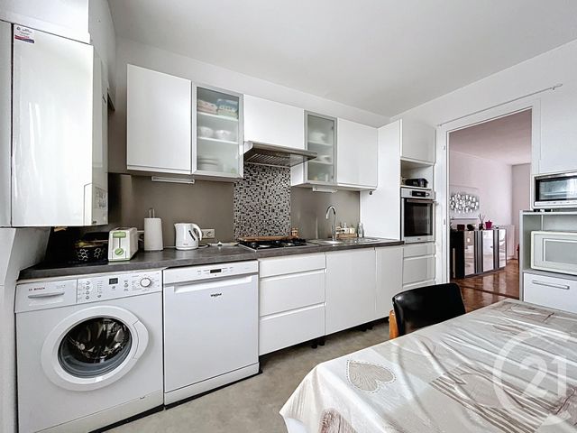 Appartement F4 à vendre - 4 pièces - 97,19 m2 - Chartres - 28 - CENTRE