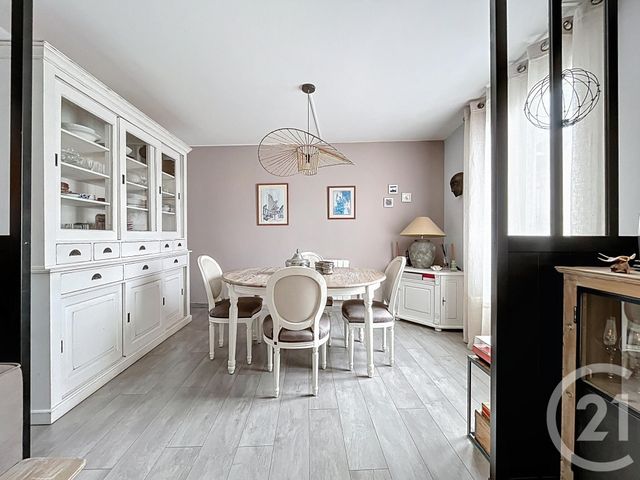 Appartement F4 à vendre - 4 pièces - 87,52 m2 - Chartres - 28 - CENTRE