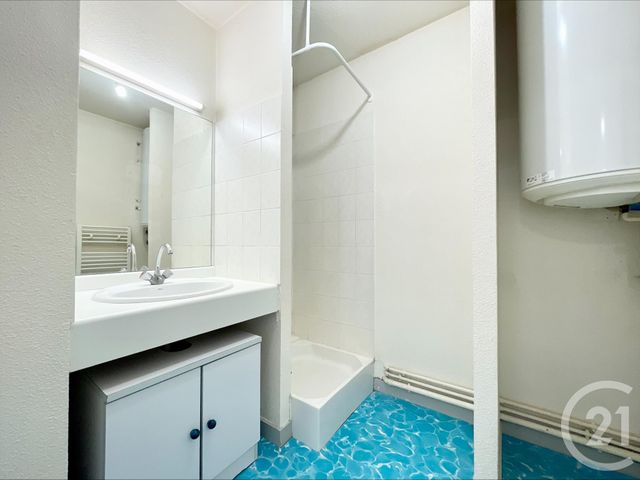 Appartement F2 à louer - 2 pièces - 34 m2 - Chartres - 28 - CENTRE