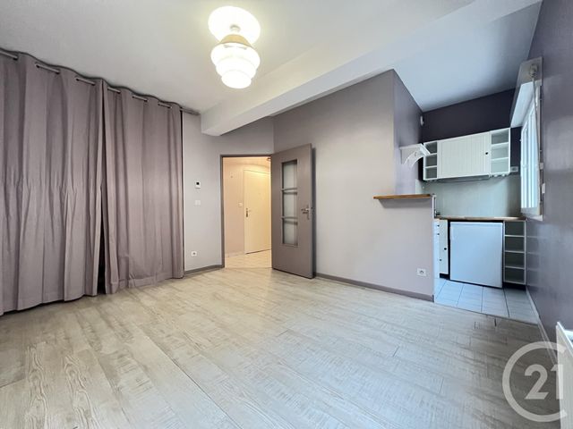 Appartement Studio à louer - 1 pièce - 22,06 m2 - Chartres - 28 - CENTRE