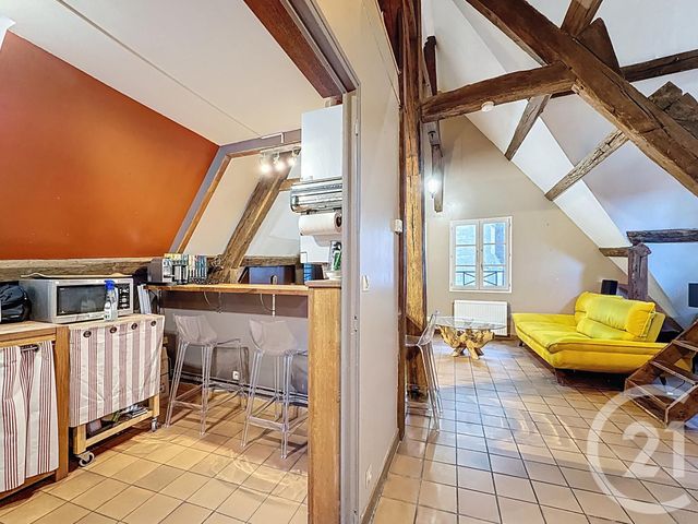 Appartement T2 à vendre - 3 pièces - 91,93 m2 - Chartres - 28 - CENTRE