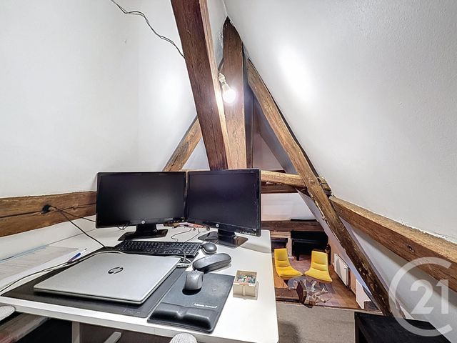 Appartement T2 à vendre - 3 pièces - 91,93 m2 - Chartres - 28 - CENTRE