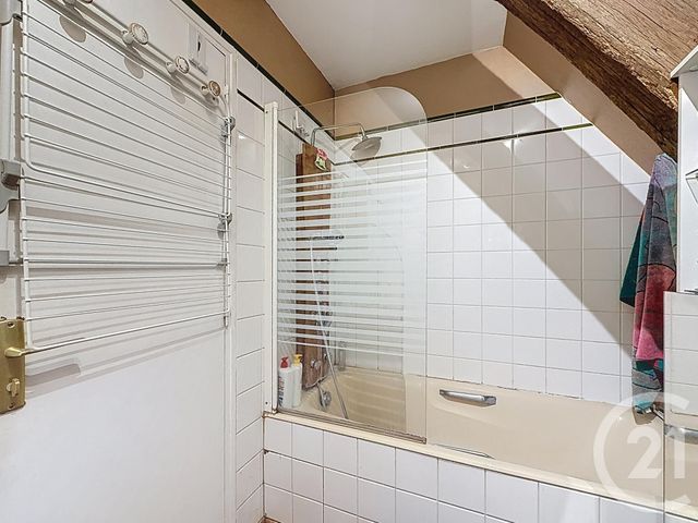 Appartement T2 à vendre - 3 pièces - 91,93 m2 - Chartres - 28 - CENTRE