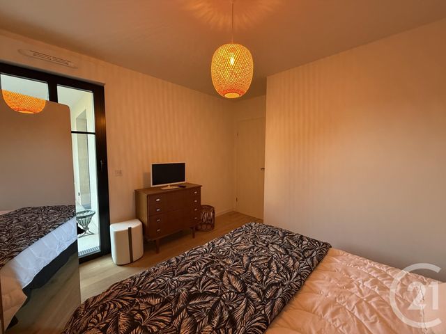 Appartement F4 à louer - 4 pièces - 82,90 m2 - Chartres - 28 - CENTRE