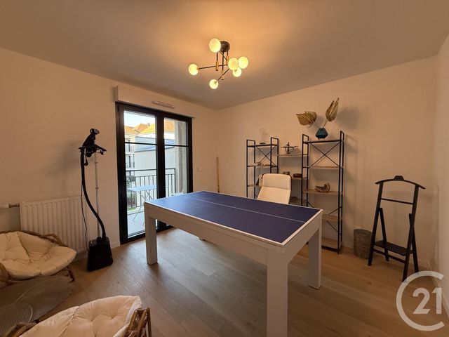 Appartement F4 à louer - 4 pièces - 82,90 m2 - Chartres - 28 - CENTRE