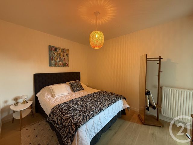 Appartement F4 à louer - 4 pièces - 82,90 m2 - Chartres - 28 - CENTRE