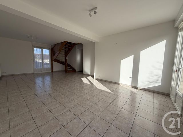 Maison &agrave; louer - 4 pi&egrave;ces - 108,33 m2 - Chartres - 28 - CENTRE