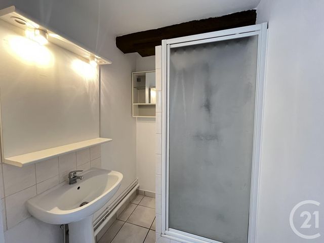 Appartement F2 &agrave; louer - 2 pi&egrave;ces - 56,86 m2 - Chartres - 28 - CENTRE