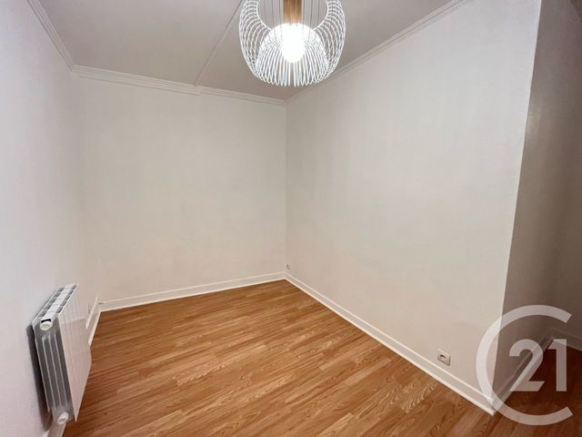 Appartement F2 &agrave; louer - 2 pi&egrave;ces - 63,07 m2 - Chartres - 28 - CENTRE