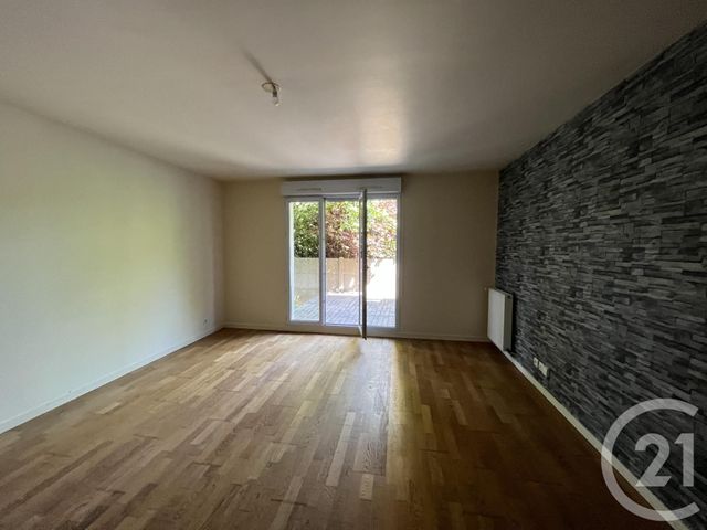 Appartement F2 &agrave; louer - 2 pi&egrave;ces - 51,70 m2 - Chartres - 28 - CENTRE