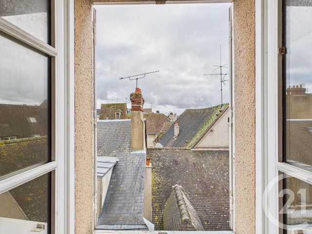 Appartement F5 à vendre - 5 pièces - 126,98 m2 - Chartres - 28 - CENTRE